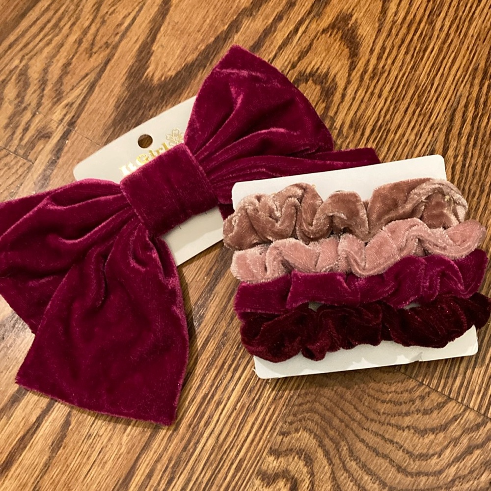 Velvet Bow + Scrunchie Set